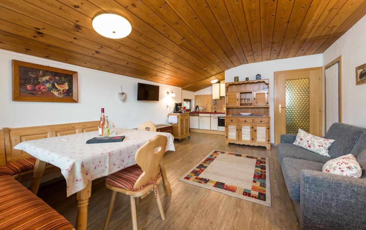 Tyrol Appartements 에르발트 외부 사진