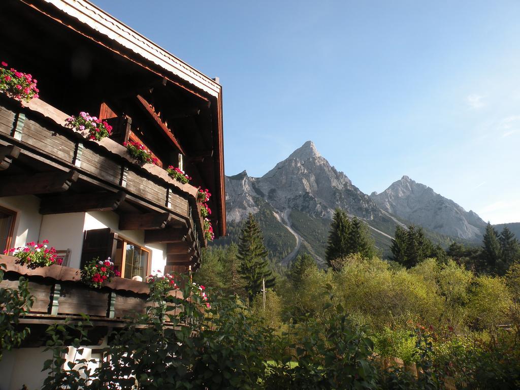 Tyrol Appartements 에르발트 외부 사진